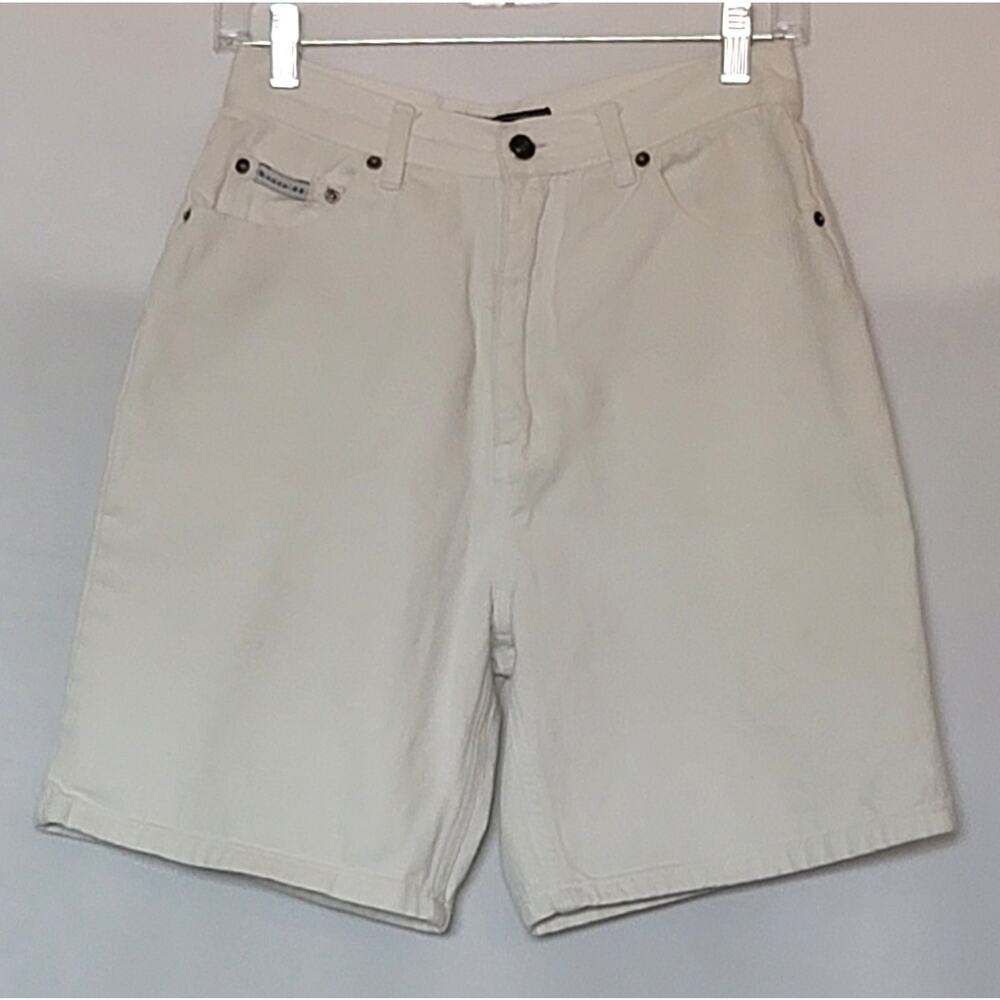 Route 66 White Denim High Rise 5 Pocket Mom Shorts - Women's Size: 9/10